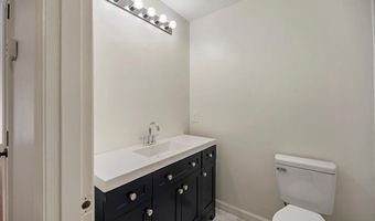 10 Sheffield Rd, Cranston, RI 02920