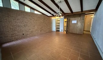 1901 W Briscoe Ave, Artesia, NM 88210