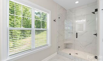 1607 Freemont Dr, Alexis, NC 28006