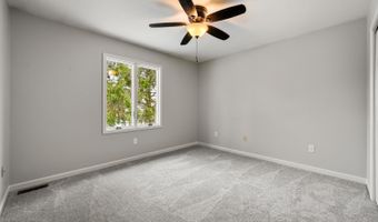 17 Pine Grove Dr, Batesville, IN 47006