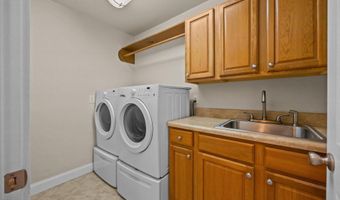 100 Whispering Pines Ct, Aydlett, NC 27916