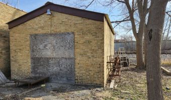 510 Main St, Antioch, IL 60002