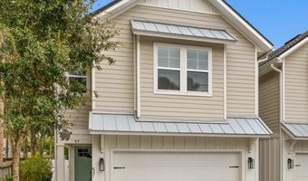 57 SHERRY Dr, Atlantic Beach, FL 32233