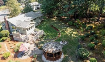 8 Brookdale Cir, Billerica, MA 01821