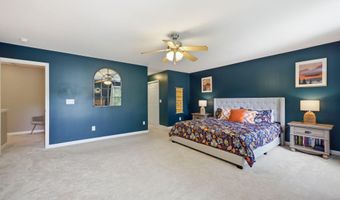 1007 Copper Ridge Ct, Apex, NC 27502