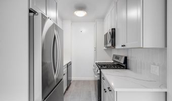 3601 WISCONSIN Ave NW 111, Washington, DC 20016