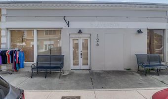 126 Main St, Bay St. Louis, MS 39520