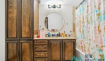 2108 Westridge Rd, Carlsbad, NM 88220