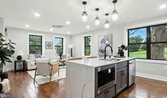 2256 HIGH St SE 3, Washington, DC 20020