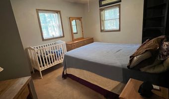 47 HOLIDAY Dr, Albrightsville, PA 18210