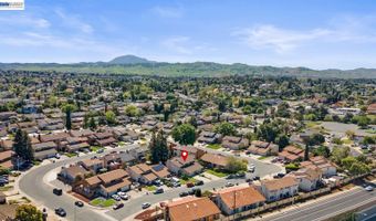 1324 Almondwood Dr, Antioch, CA 94509