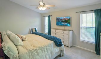 675 Village Green Blvd E, Adams Twp., PA 16046