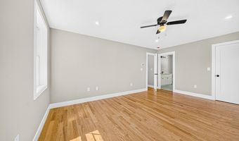 8 Country Ln, Billerica, MA 01821