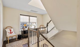 7 Travelers Way, Bayville, NJ 08721