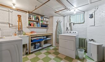 23 Chapel St, Augusta, ME 04330
