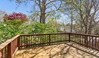 1 Jared Ct, North Providence, RI 02911