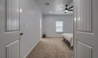 417 Davis Greenwood Ct, Sinton, TX 79821