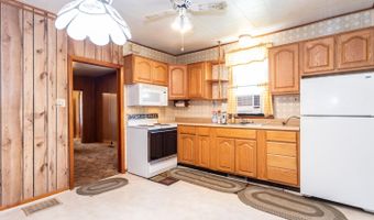 12 Alvina St, Batesville, IN 47006