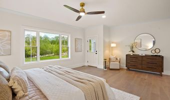 32 Colby Farm Rd, Chester, NH 03036