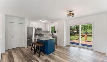 1006 Grant St, Anoka, MN 55303