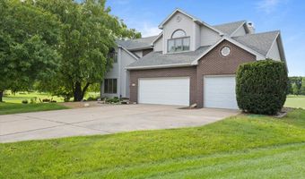 704 SW Coventry Cir, Ankeny, IA 50023