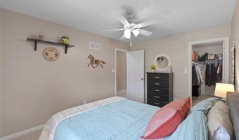 1323 Woodside Dr, Arnold, MO 63010