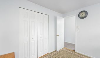 280 E Main St APT E6, Clinton, CT 06413