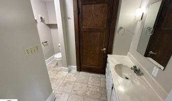 701 W Center St, Alma, MI 48801