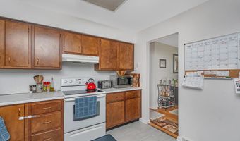 74 Kakely St, Albany, NY 12208