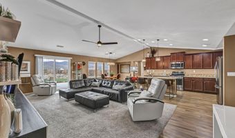 148 Snake Rd, Dayton, NV 89403
