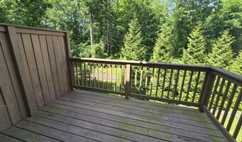 19 Oak Branch Dr 19, Brookfield, CT 06804