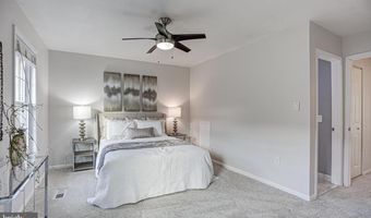 927 S ROLFE St 2, Arlington, VA 22204