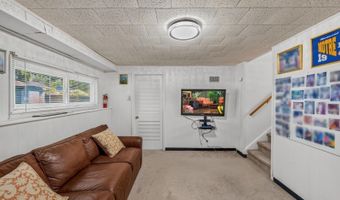 10 Frances Rd, Bayonne, NJ 07035