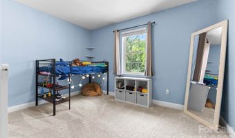 341 Pearson Dr, Asheville, NC 28801