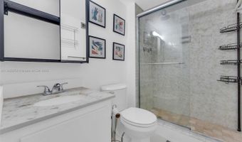 2780 NE 183rd St 109, Aventura, FL 33160