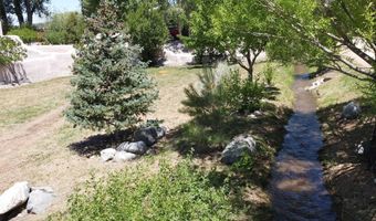 8 Juan Martinez Rd, Arroyo Seco, NM 87580