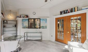 548 6th St NW, Altoona, IA 50009