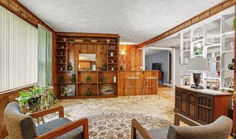 330 Catherine Ct, Allegan, MI 49010