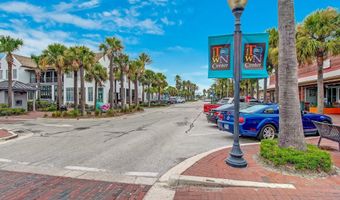 2058 BEACH Ave, Atlantic Beach, FL 32233