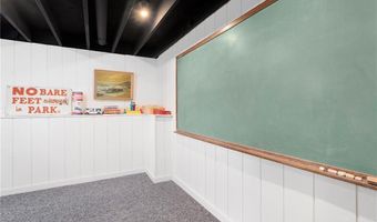 20 Dons Ln, Little Compton, RI 02837