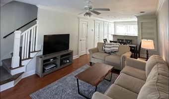 1035 Barnett Shls APT 621, Athens, GA 30605