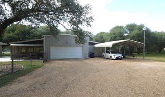 1074 Buffalo Cir, Altair, TX 77412