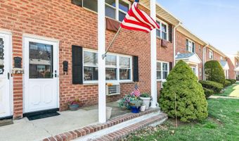9 King James Ln, Atlantic Highlands, NJ 07716
