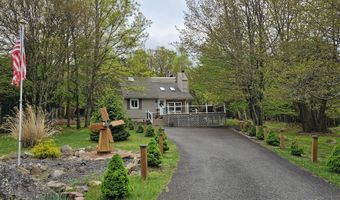 145 Penn Forest Trl, Albrightsville, PA 18210