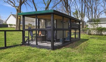 502 N Calhoun Ave, Ash Grove, MO 65604