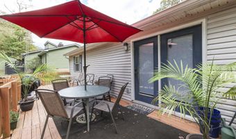 596 Briarwood Ln, Bedford, IN 47421