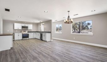 25480 Bachelor Ln, Bend, OR 97701