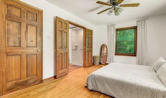 476 Cherry Hill Dr, Aylett, VA 23009