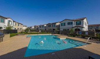 833 W PARK Ave, Chandler, AZ 85225