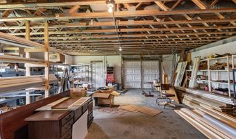 3 Cook Dr, Athens, TN 37303